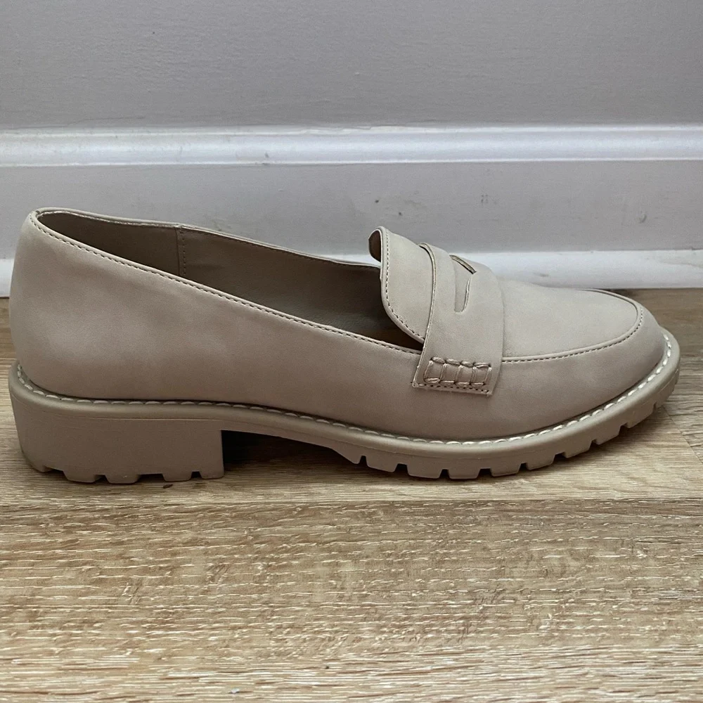 Dolce Vita Elias Catalina Loafers - Picture 4 of 11
